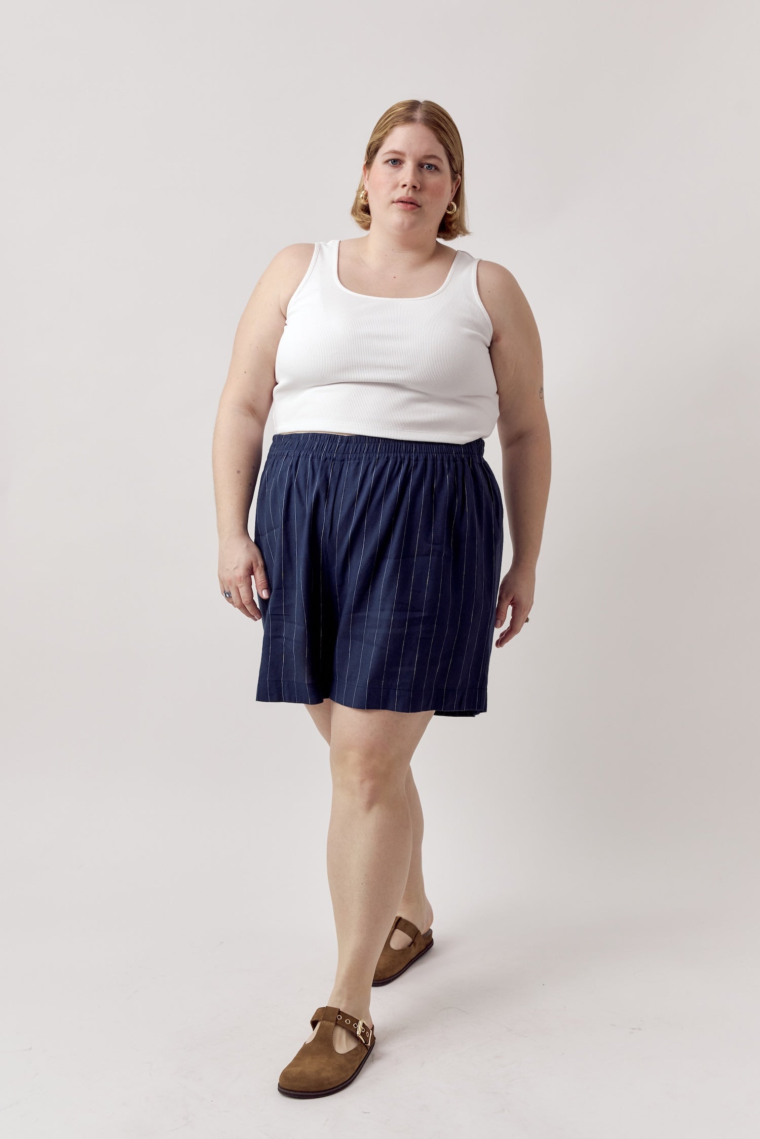 Sirka Shorts Pinstripe Navy