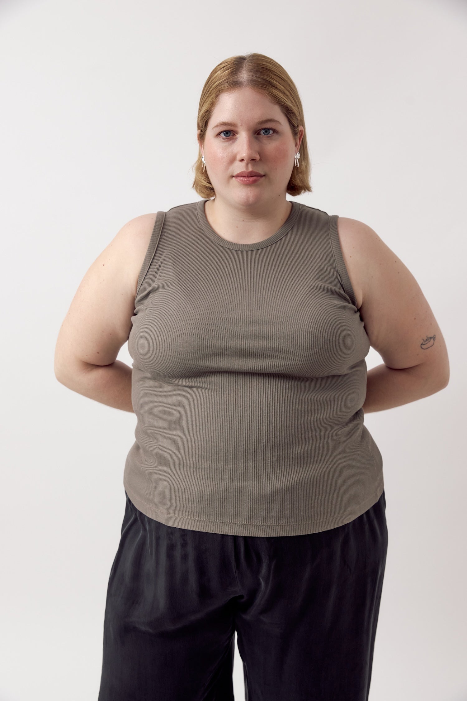 Alex Tank Top Smokey Olive
