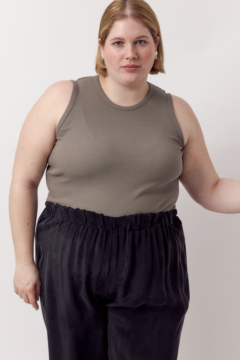 Alex Tank Top Smokey Olive